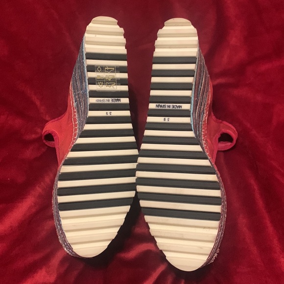 Marc Jacobs Metallic Red/Silver/Blue Platform Espadrille Never Worn Sz 39 - Picture 6 of 8
